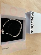 Sprzedam bransoletkę Pandora Reflexions