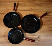 Komplet 3 patelni 20/24/26 cm na INDUKCJĘ I GAZ