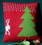 Poszewka na poduszkę zrobiona na drutach 40 x 40 cm