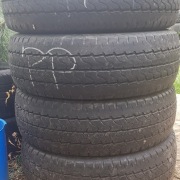 Dunlop Econodrive 225/65/16C komplet