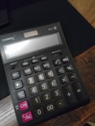 Kalkulator biurowy na sprzedaż