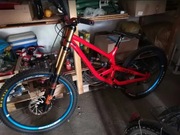 Commencal furious red 2017 S, bez dampera FOX 40 