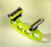 Maszynka do golenia na łyso 4 ostrza Fusion 5 