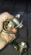 nissan quest ,murano altima 2,5 wtryski listwa pal