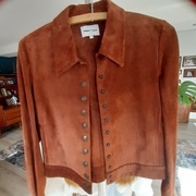 Zamszowa kurtka w kolorze rudym 