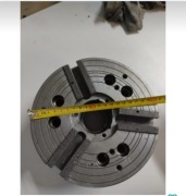 UCHWYT TOKARSKI HYDRAULICZNY 200mm