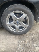 Oryginalne felgi Volvo „16”wraz z oponami Bridgestone 16