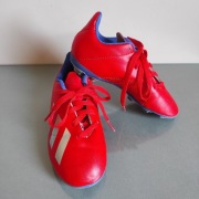 Korki adidas czerwone