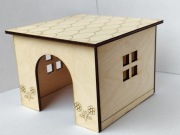 Domek dla chomika drewniany