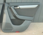 Boczek drzwi prawy tył Volkswagen Passat B7 kombi
