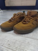 Sprzedam buty new balance róż 39 nowe