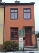 budynek usługowy w okolicach centrum miasta