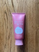 Japońska pianka do mycia twarzy Senka Perfect Whip Collagen In Różowa
