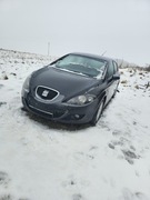 Seat Leon w całości lub na części
