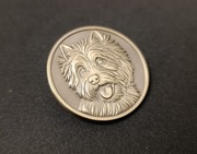 Piękna przypinka dla miłośnika West Highland White Terrier (Westie)