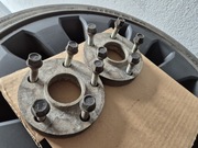 2 dystanse 25mm 2,5cm 5x110 sruby 