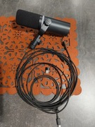 Zestaw mikrofon + uchwyt do mikrofonu (BEACN Mic & Elgato Wave Mic Arm LP)