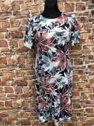 Sukienka w kwiaty biust 105/110