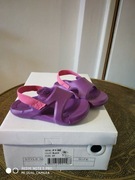 Kapcie klapki sandałki dziecięce jak nowe,tanio