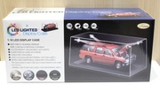 Gablotka na modele z oświetleniem LED do modeli w skali 1:18 zestaw 4sztuki