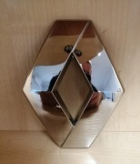 Renault Megane IV - emblemat klapy bagażnika hatchback