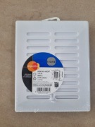 Kratka wentylacyjna biała z żaluzją 11x14 cm 