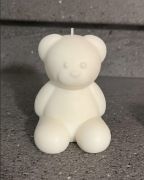 Ręcznie robione świeczki sojowe/kokosowe w kształcie LABUBU/MIŚ/KOT/PIES 