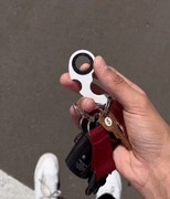 Karambit spinner brelok keyspinner z tiktoka 