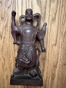 Rzeźba wojownik azjatycki, drewniana