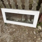 Okno PCV 117x54 uchylane