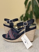 Nowe skórzane sandały na koturnie Tom Tailor rozmiar 37