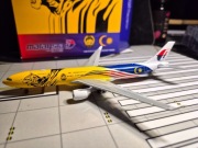 AIRBUS A 330-300 MALAYSIA  1:400 NEXT GENERATION MODEL