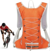 Lekki plecak turystyczny o pojemności 12 L idealny na rower do wspinaczki