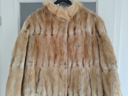 Eleganckie Futro Vintage z Piżmaka z Kołnierzem z Lisa – Stan Idealny