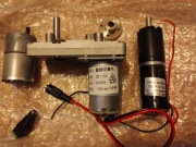 3 silniki z przekładniami na 24V