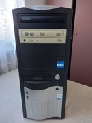 Stary komputer stacjonarny 