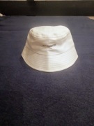 Czapka (Panama) Not interested 