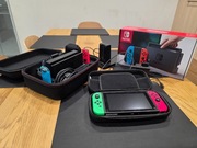 Nintendo Switch + 4x Joy Con + inne akcesoria