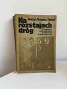 Na rozstajach dróg: ze studiów nad obliczem i modelem Armii Krajowej