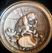 50 zł - 100. rocznica odkrycia kopalni krzemienia pasiastego Krzemionki