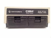 Stacja Dyskietek CBM 8050 oryginalna rzadka