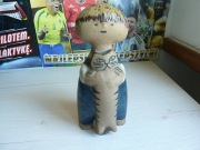 Vintage Figurka zaprojektowana przez Lisę Larson chłopiec z kotem