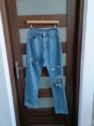 Spodnie jeansowe niebieskie z dziurami z rozdarciami z wysokim stanem S 36