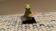 LEGO MINIFIGURES SERIA MUPPETS FIGURKA KERMIT ŻABA MAPETY 71033 