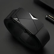 Luksusowy pasek męski ze skóry ekologicznej z automatyczny klamrą. CZARNY