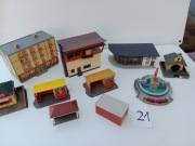 Domki budowle na makiete  skala   1/87  HO 10szt.