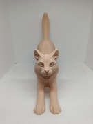 Beżowa figurka kota