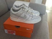 Buty ORYGINALNE sportowe NIKE - używane