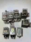 Przekaźnik R15 3PDT 10A 8 sztuk różne