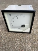 Woltomierz tablicowy Lumel MA17  0-6 V